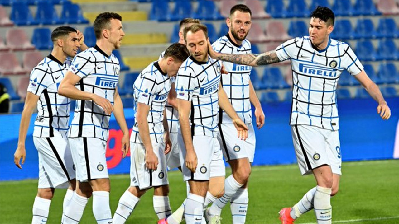 تتويج إنتر ميلان في  لقب الكالتشيو رسميًا