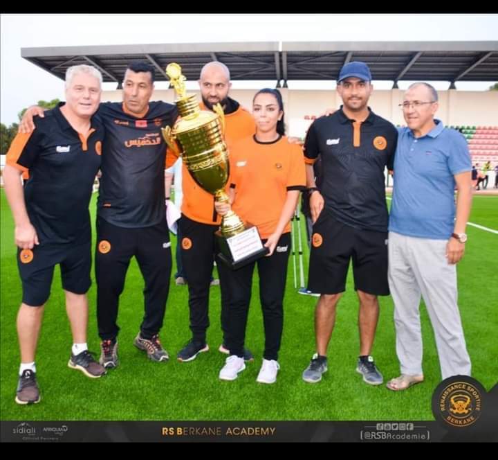 تساؤلات مشروعة حول مستقبل لاعبي النهضة البركانية لكرة القدم