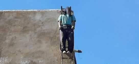 مدينة الدريوش الناظور :انتحار شاب بطريقة مأساوية يستنفر السلطات