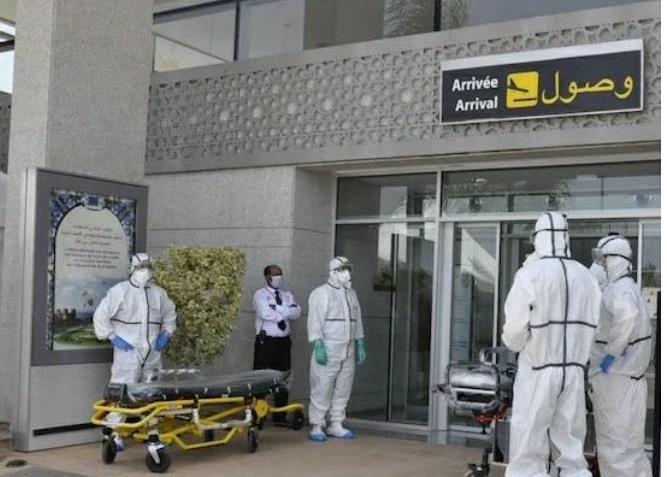 “أوميكرون” يدفع المغرب إلى تعليق جميع الرحلات الجوية لمدة أسبوعين