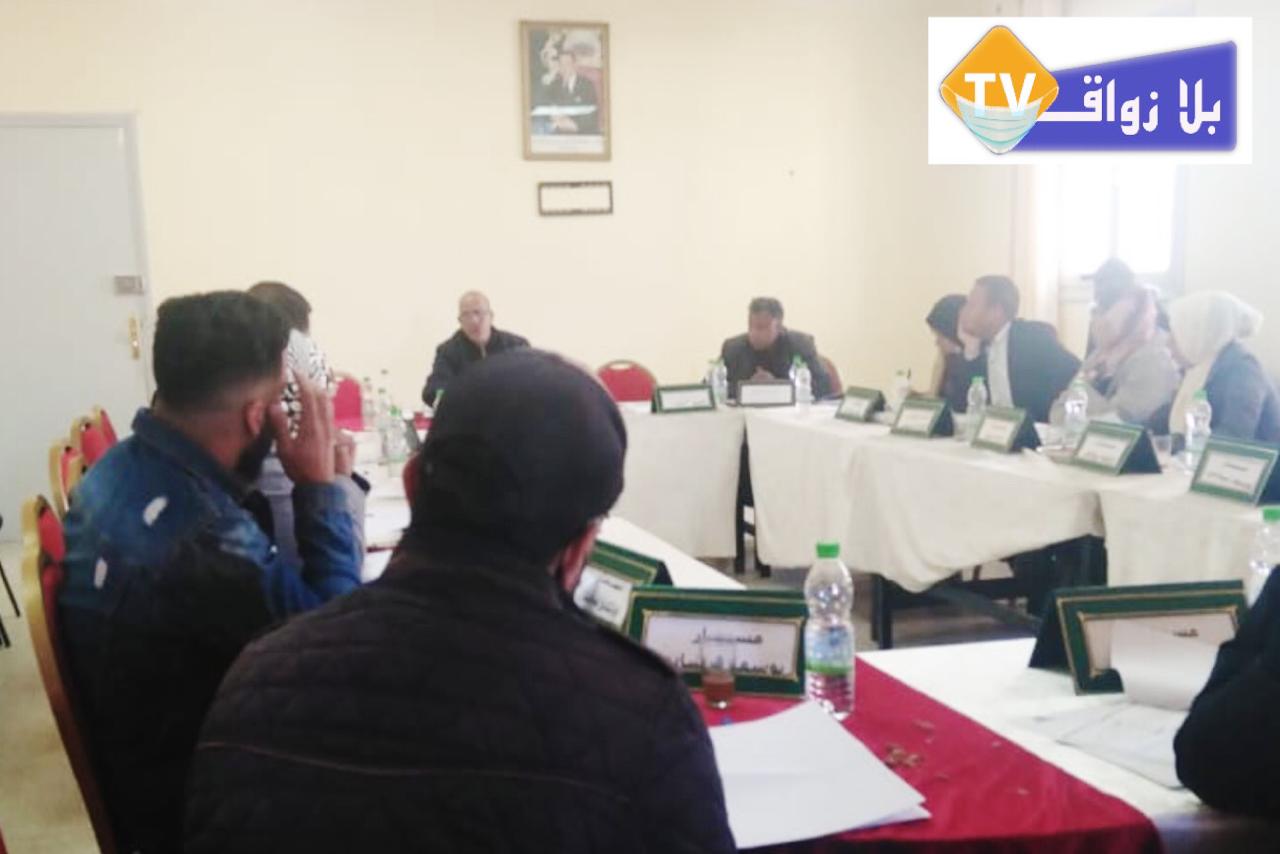 بودنيب: انعقاد الدورة الاستثنائية لمجلس الجماعة