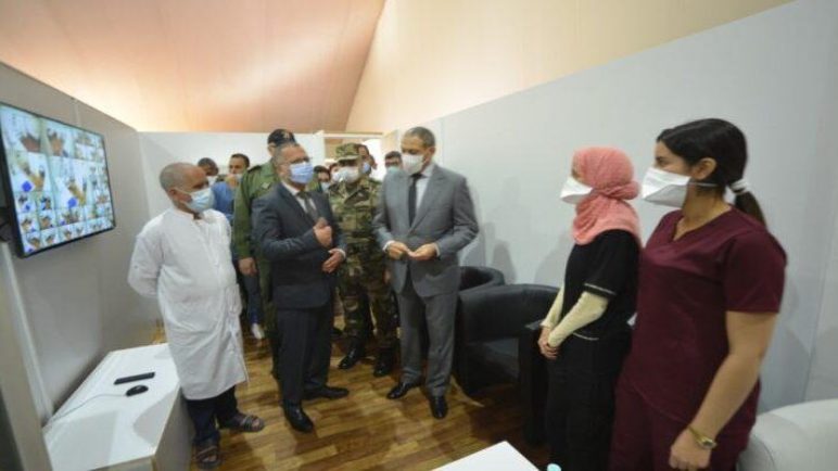 كوفيد 19.. والي العيون يزور المستشفى الميداني