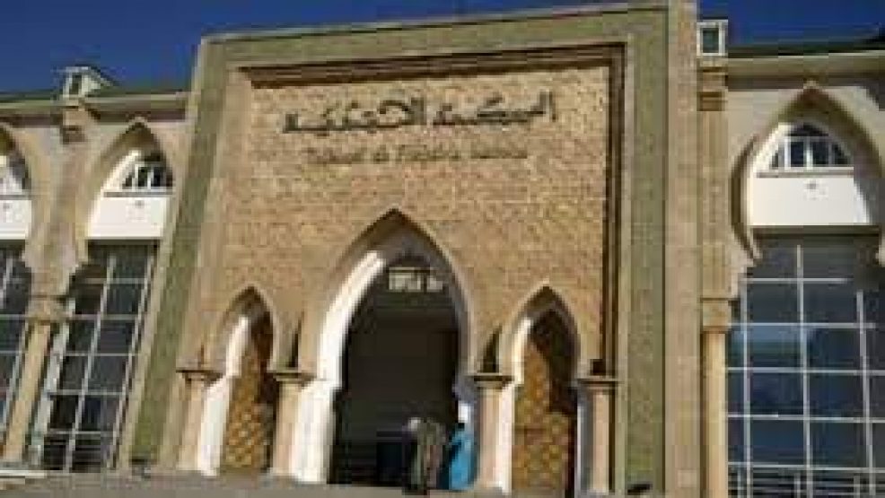 محكمة الإرهاب بسلا تدين شابا بحكم قاسي بسبب تدوينة حول إغلاق المساجد