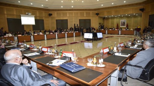 مجلس جهة الشرق يوقع اتفاقيتي شراكة لتعزيز البنيات الثقافية ومراكز لتكوين للفتيات والنساء والشباب والأطفال