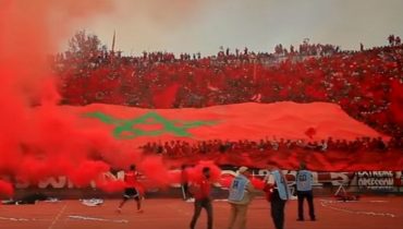 قرار إعادة فتح مدرجات الملاعب في وجه الجمهور