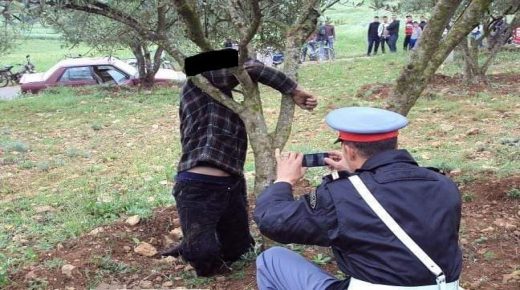 فاجعة : العثور على شخص معلق بشجرة  وزوجته مدبوحة بمنزلها بدوار اولاد أسبيطة ضواحي القنيطرة