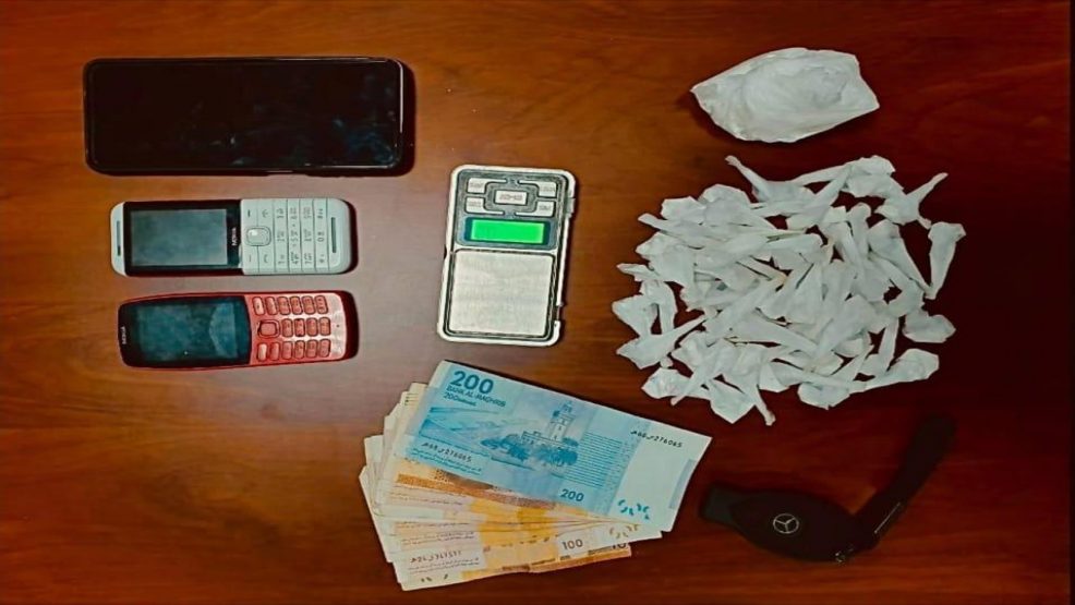 الشرطة القضائية بطنجة توقف تاجر للمخدرات القوية