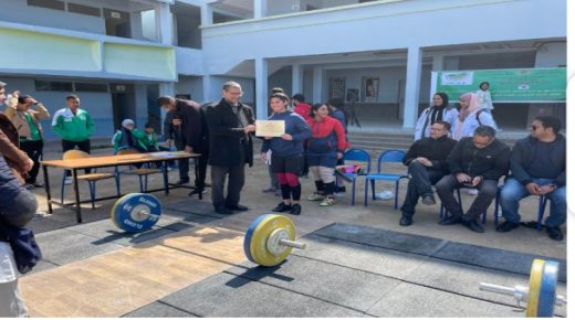 الثانوية التأهيلية بئر انزران تنظم نشاطا في رياضة رفع الأثقال لفائدة التلاميذ بالجديدة