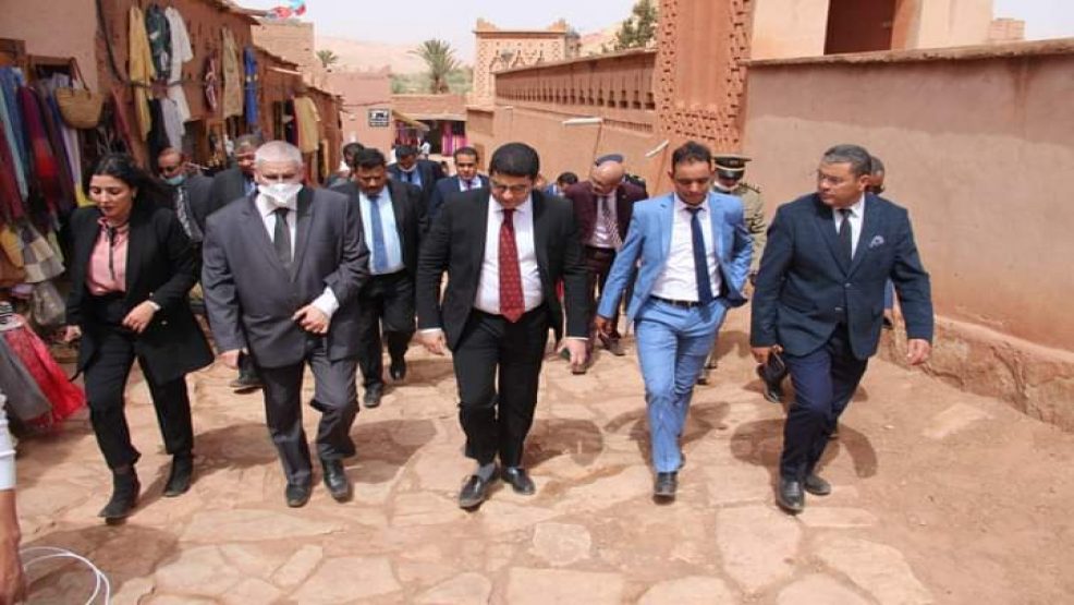 المخيمات والتراث والسينما محور زيارة ميدانية لوزير الثقافة  لإقليم ورزازات