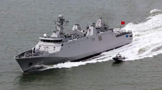 البحرية الملكية تُجهض عملية لتهريب المخدرات في عرض ساحل الحسيمة : حجز 1.5 طن من الشيرا