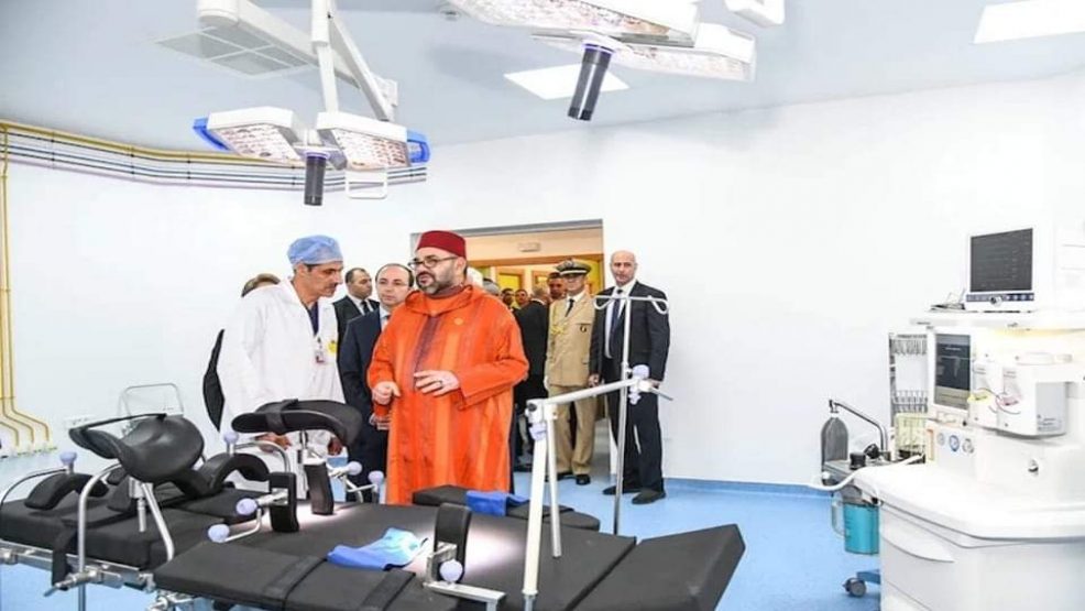 صاحب الجلالة يعطي انطلاقة أشغال إنجاز أكبر مستشفى ببلادنا