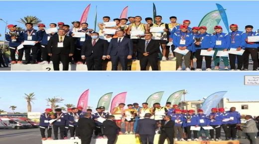 تتويج الفائزين في البطولة الوطنية المدرسية للسباق على الطريق بالداخلة