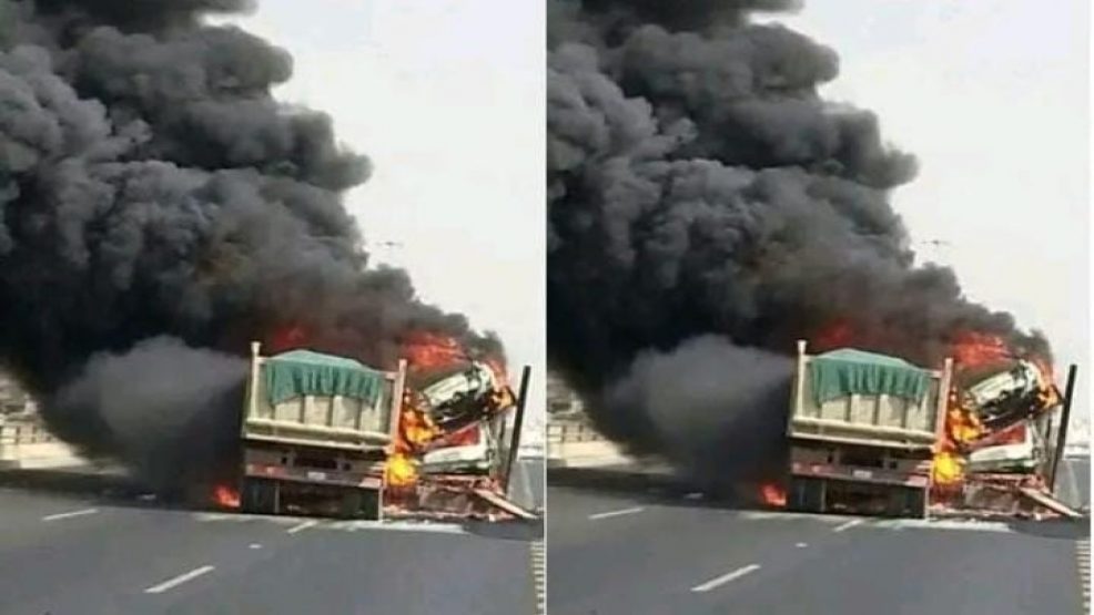 حادثة سير تتسبب في اندلاع حريق في شاحنة محملة ببقايا قنينات الغاز بالطريق السيار أكادير