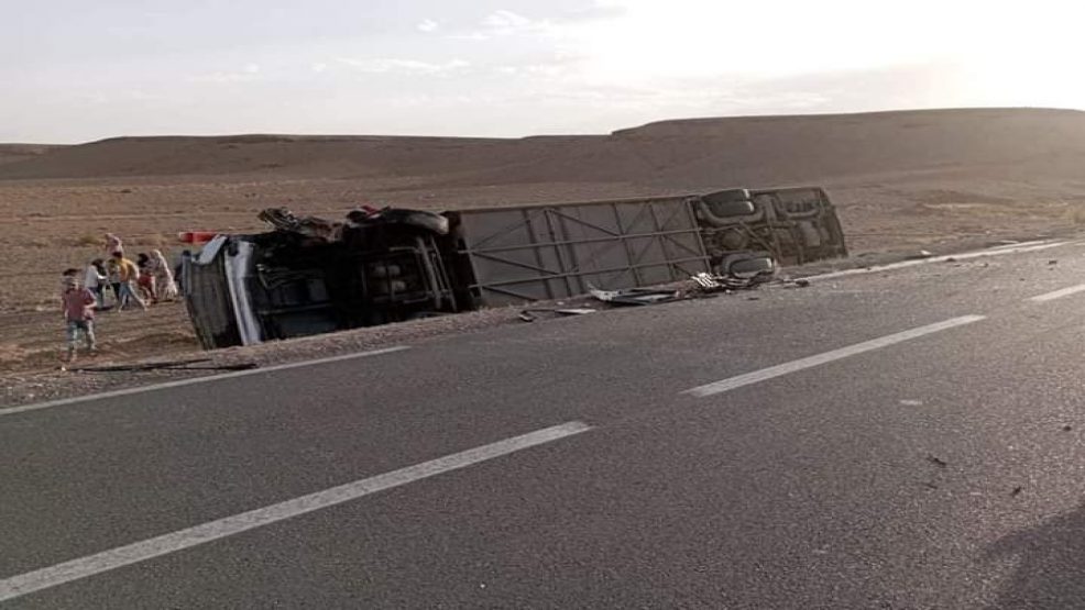 حادث سير بمدخل ورزازات تخلف 46 مصابا في صفوف ركاب حافلة للمسافرين