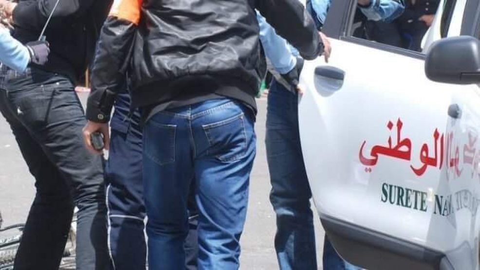 تلاثة اشقاء متورطين سرقة المنازل والاتجار في المخدرات بين يدي شرطة مكناس