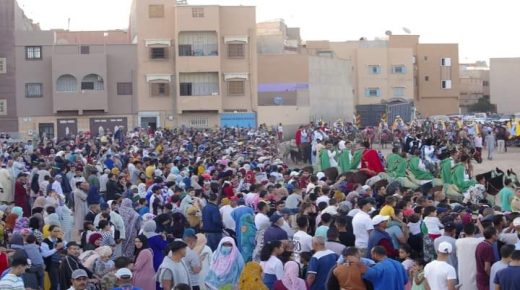 ساكنة تيزنيت تستمتع بفن التبوريدة