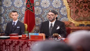 جلالة الملك يوجه خطابا ساميا إلى شعبه الوفي مساء اليوم الأحد بمناسبة الذكرى 47 للمسيرة الخضراء
