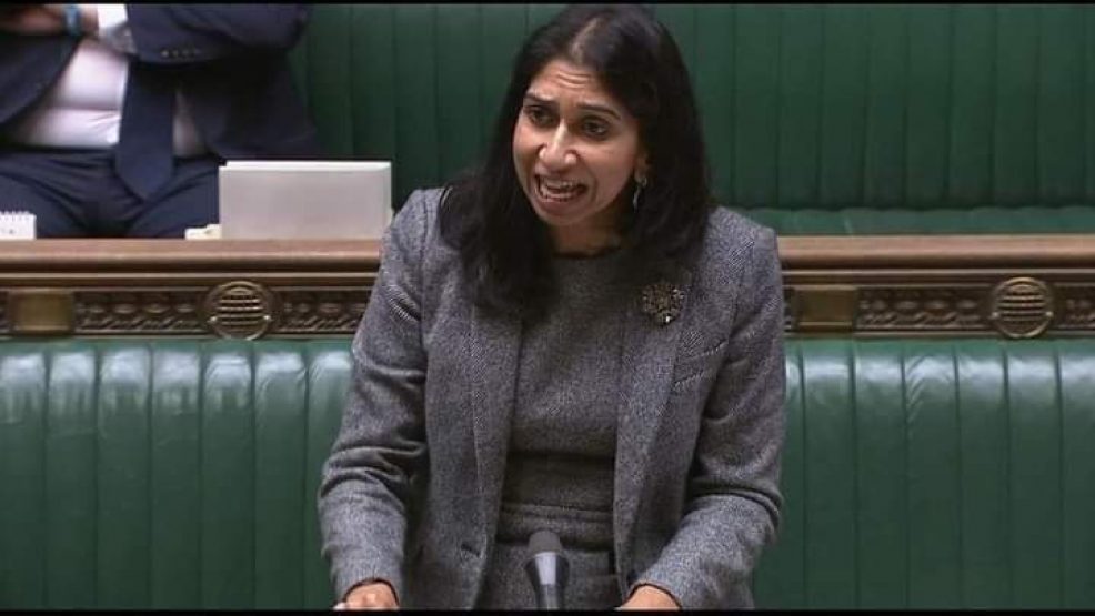 استقالة وزيرة داخلية بريطانيا بسبب بريد إلكتروني