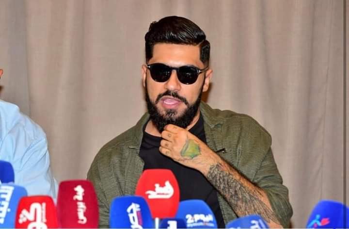 فنانون يسحبون الشكايات ضد “طوطو” والإعلامي التيجيني يرفض التنازل