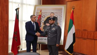 المديرية العامة للأمن الوطني : استقبال اللواء فارس خلف القائد العام لشرطة ابو ظبي من طرف حموشي