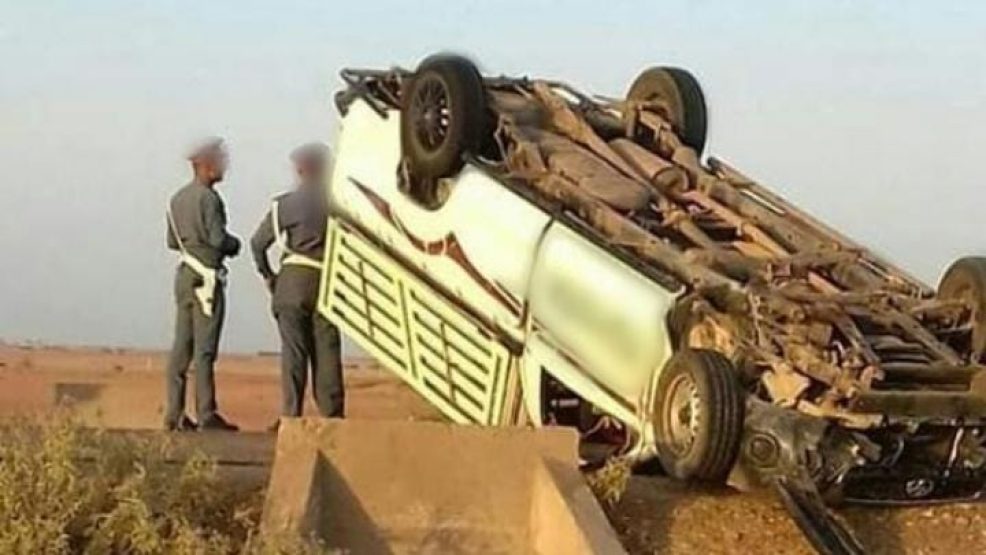 إصابة 16 عامل فلاحي في حادث انقلاب سيارة بيكوب لنقل العمال الزراعيين بضواحي أولاد تايمة