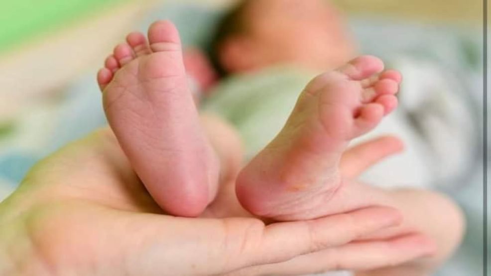 التحقيق في محاولة قتل رضيع بمرتيل