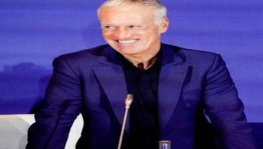 الاتحاد الفرنسي يعلن عن تجديد عقد ديشان مع المنتخب الأول حتى 2026