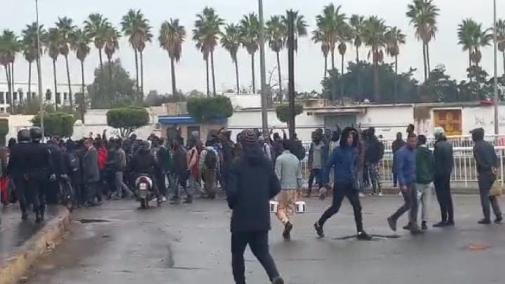 الدار البيضاء: الامن يوقف عدد من الافارقة بسبب اعمال شغب