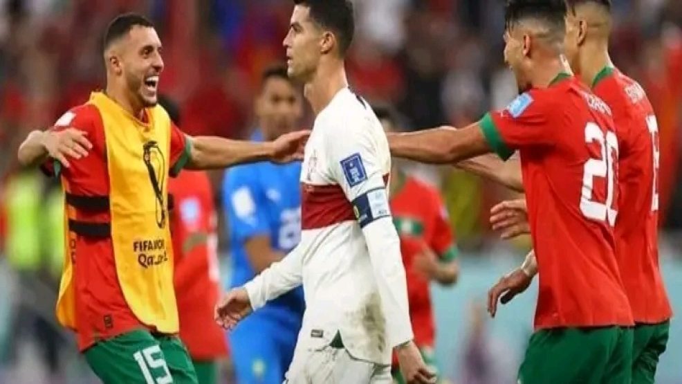 نجم المنتخب المغربي يقترب من مجاورة رونالدو