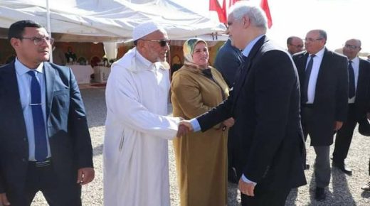 وزير التجهيز والماء يعطي  انطلاق مشروع تطعيم واحة زاكورة