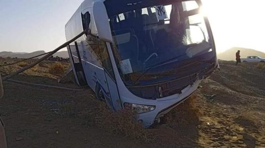 حادثة سير لحافلة لنقل العمال بمدخل مدينة أكدز ورزازات