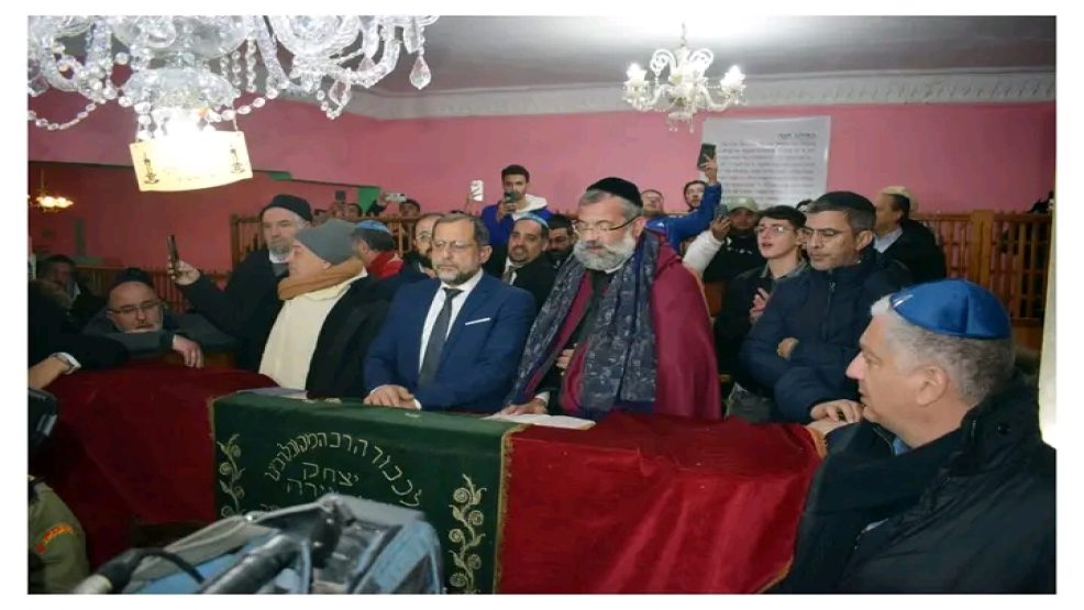 اليهود يحتفلون  “بهيلولا” ابي حصيرة بتولال إقليم ميدلت