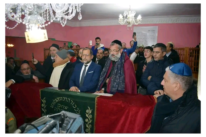 اليهود يحتفلون  “بهيلولا” ابي حصيرة بتولال إقليم ميدلت