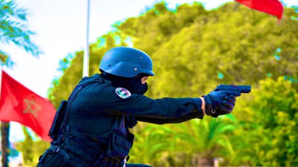 اشهار السلاح الوظيفي من طرف مفتش شرطة بحي مولاي رشيد بالبيضاء