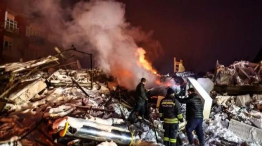 ارتفاع عدد الضحايا الزلزال إلى أكثر من 11 ألف قتيل وعشرات آلاف من المصابين بتركيا وسوريا