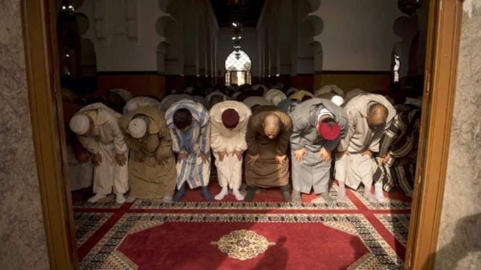 وزارة الأوقاف تخصص خطبة جمعة موحدة حول التلاعب في الأسعار واحتكار السلع