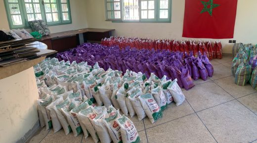 جمعية الصحبة الصالحة بمراكش تشرع في  حملة توزيع قفة رمضان على الأسر المعوزة