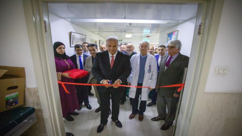“بيت مال القدس” تفتتح وحدة اليقظة والتنسيق والتتبع لحالات الطوارئ والمستعجلات بمستشفى المقاصد في القدس