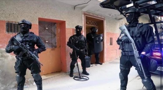 المغرب: توقيف 13 فردا مؤيداً لتنظيم “الدولة الإسلامية الإرهابي” في عمليات أمنية تشمل عدة مدن