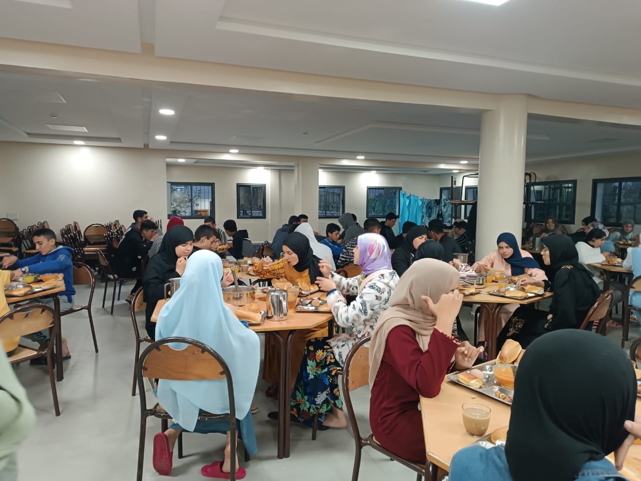 مديرية التعليم بالمضيق الفنيدق ، نزلاء القسم الداخلي يعيشون الطقوس المغربية خلال شهر رمضان المبارك