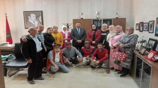 محمد العربي المرابط في لقاء تواصلي  بعضوات تعاونية مقدة ورجال قطاع الصيد البحري بمدينة مرتيل