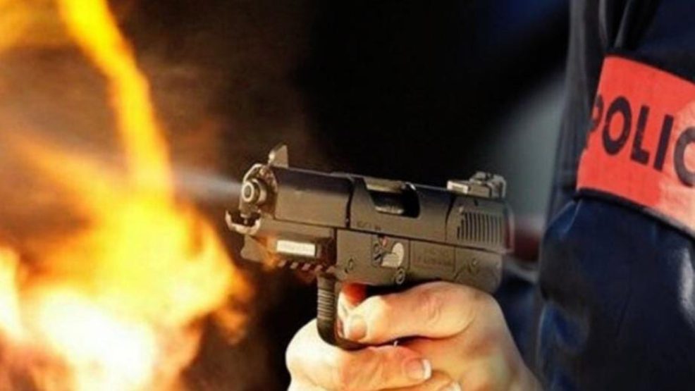 خريبكة…مقدم شرطة يشهر سلاحه الوظيفي لإيقاف شخص يهدد سلامة المواطنين