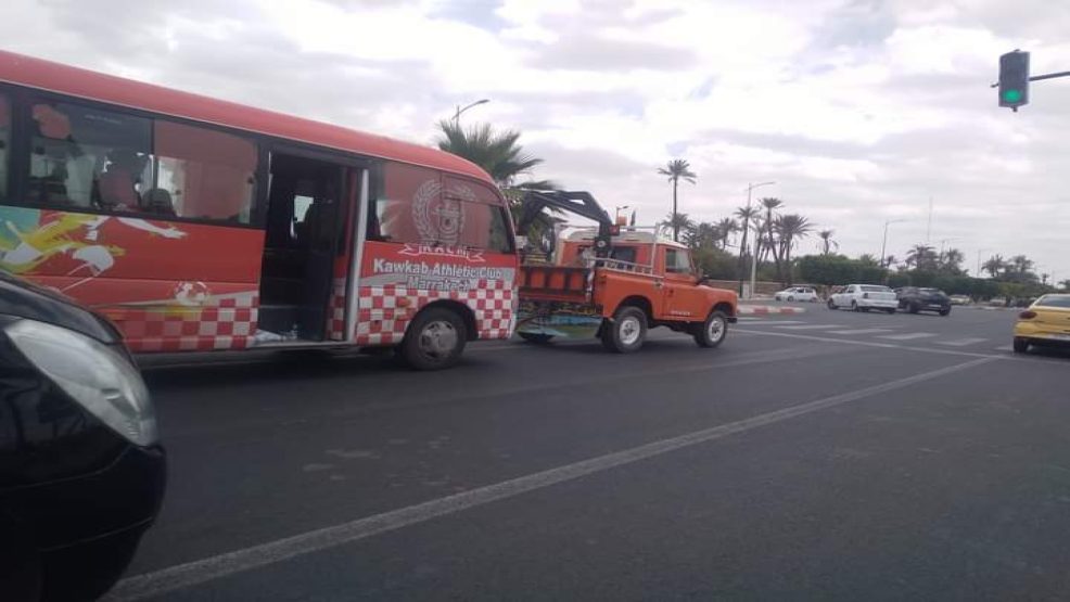 فرحة صعود فريق الكوكب المراكشي لم تكتمل بسبب حجز حافلاته من طرف السلطات