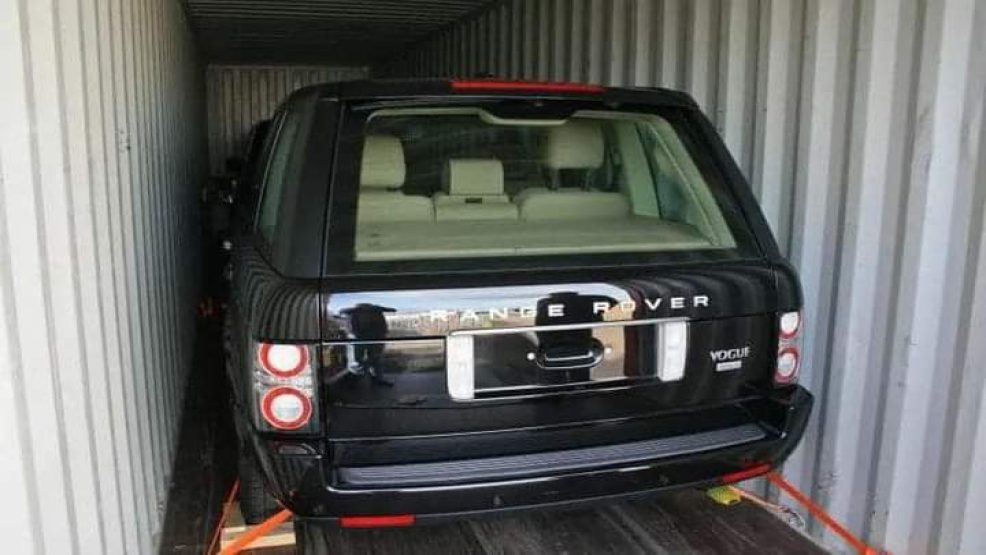 حجز 3 سيارات مسروقة بميناء طنجة المتوسط داخل حاوية قادمة من بلجيكا