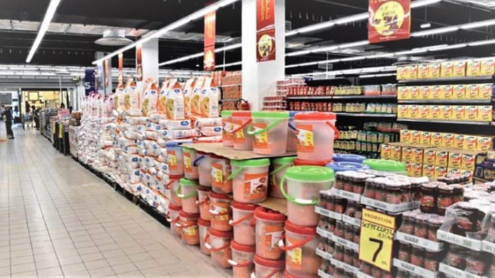 الحكومة تطالب المواطنين التبليغ عن المنتجات غير المطابقة للمواصفات الضرورية