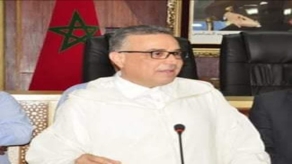 الكارة..توقيف رئيس دائرة الكارة عن ممارسة مهامه الإدارية