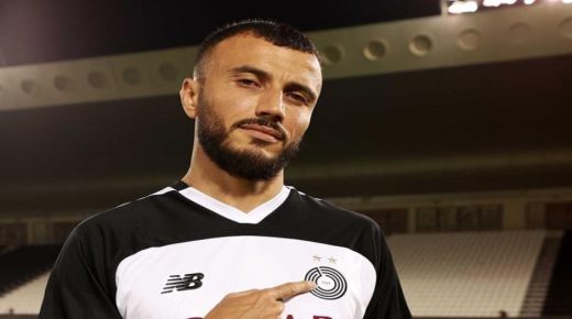 اللاعب  رومان سايس عميد المنتخب الوطني  يتعاقد مع نادي السد القطري