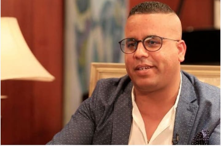 بتهمة النصب والإحتيال وخيانة الأمانة ..متابعة الفكاهي عبدالفتاح جوادي في حالة اعتقال