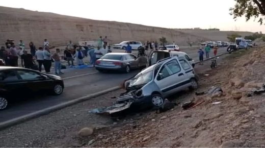 حادثة سير  تسقط 9 قتلى بجماعة اولاد عزوز إقليم خريبكة