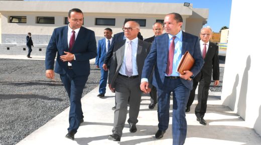 زيارة ميدانية لوزير التربية الوطنية والتعليم الأولي والرياضة لعدد من المؤسسات التعليمية بجهة الدارالبيضاء سطات